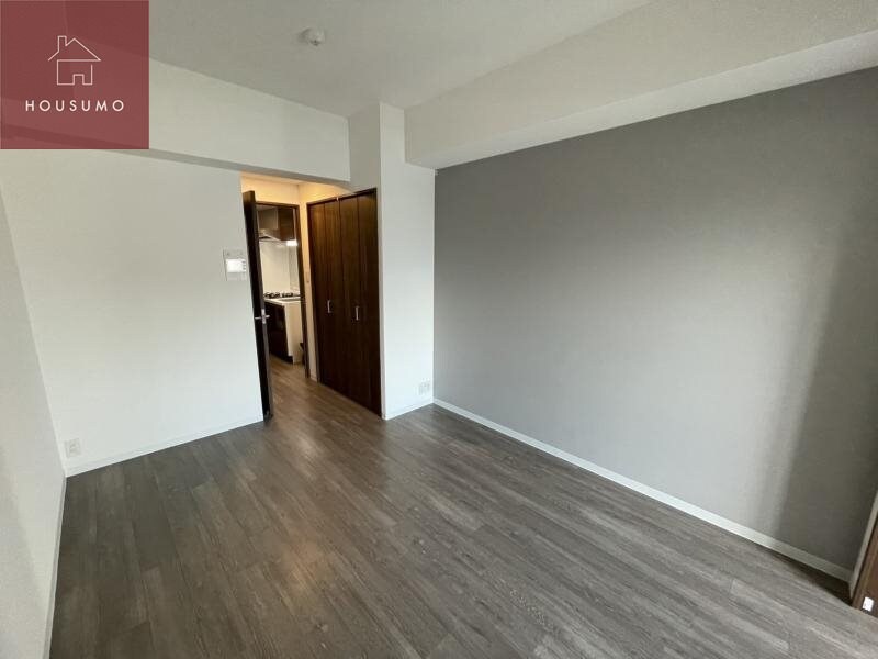 物件内観写真27　(ゆったりとしたリビングです)