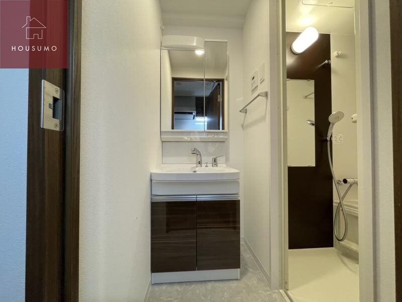 物件内観写真19　(独立洗面化粧台付き)