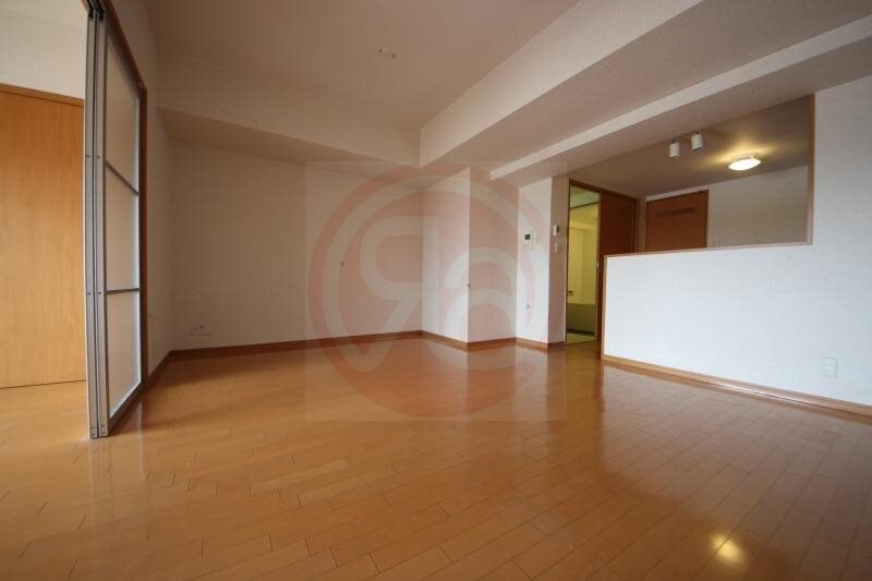 物件内観写真5　(使いやすいリビングです)