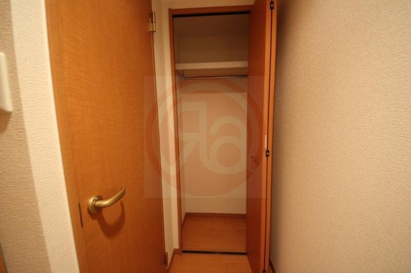 物件内観写真21　(ちょっとした収納スペースも充実しています)