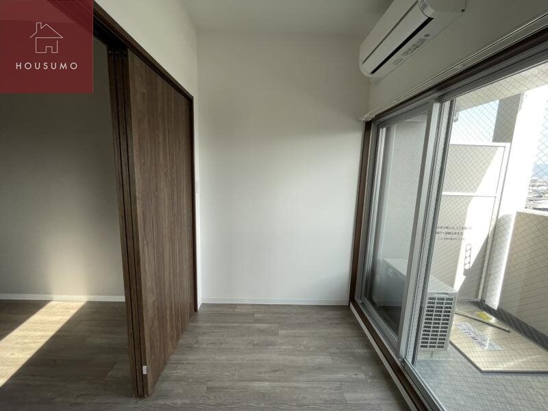 物件内観写真27　(落ち着いて過ごせるお部屋なので、寝室にいかがでしょうか)