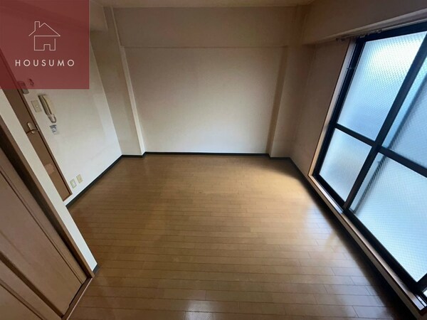 洋室(個人の部屋や寝室として使える洋室です)