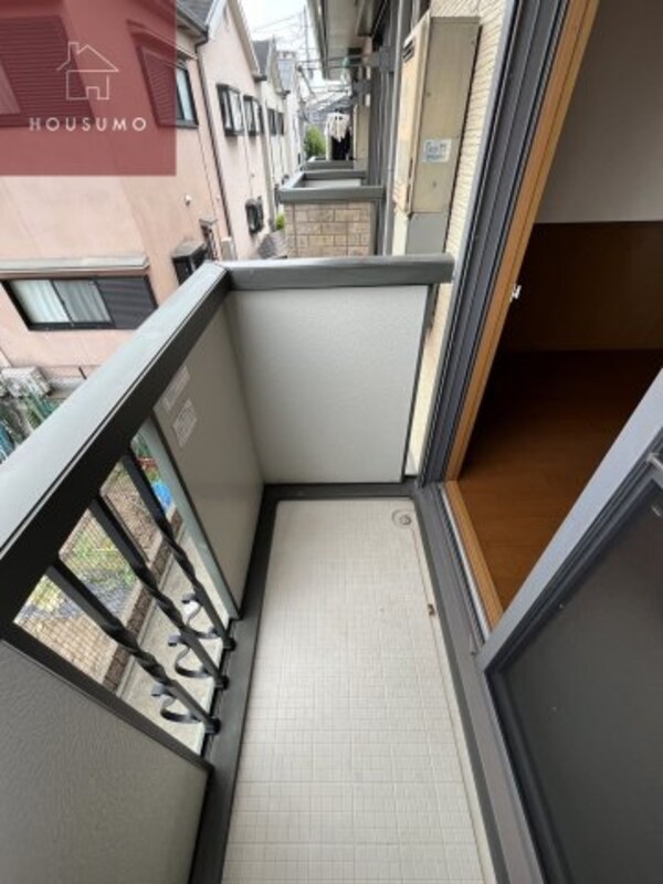 バルコニー(毎日通る玄関はこちらです)