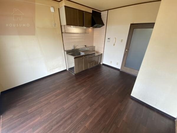 居室(使いやすいリビングです)