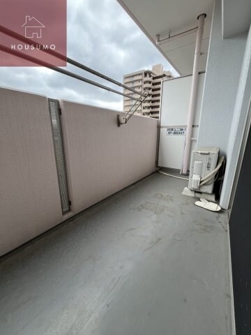 物件内観写真13　(落ち着いた時間を過ごせるバルコニーです)