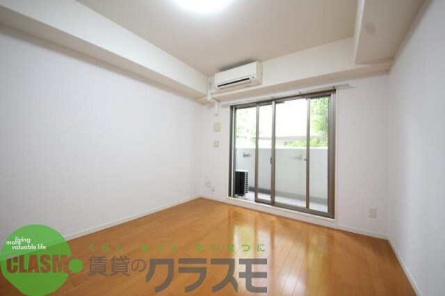 物件内観写真17　(使いやすい居間です)