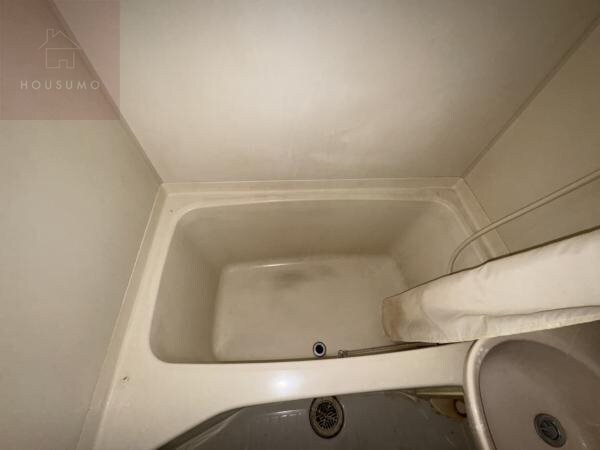 物件内観写真7　(コンパクトで使いやすいお風呂です)