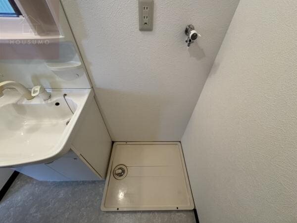 物件内観写真9　(洗濯パンです)