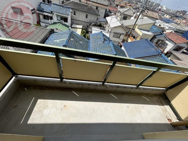 物件内観写真12　(バルコニーがあります)