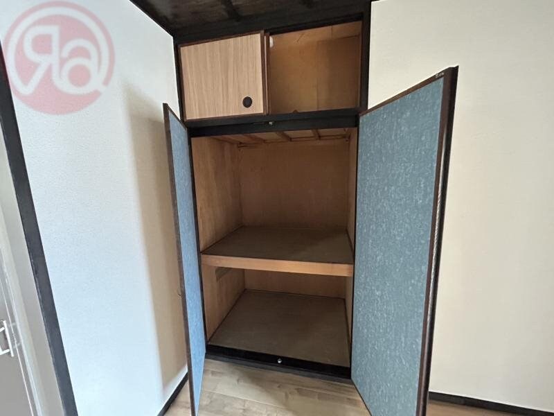 物件内観写真20　(小物を収納するのに便利です)