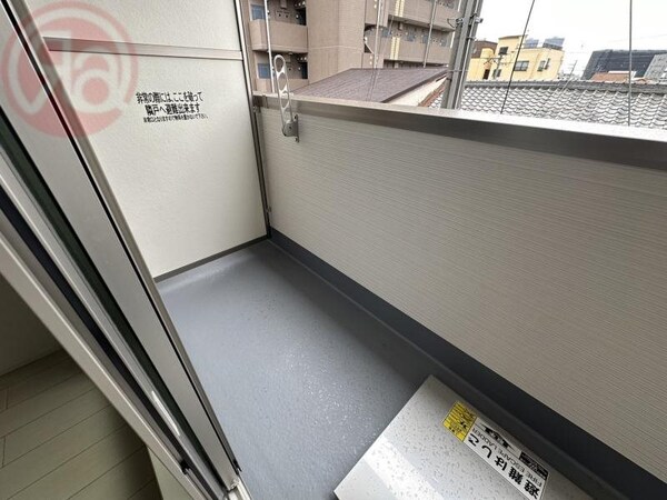 バルコニー(落ち着いた時間を過ごせるバルコニーです)