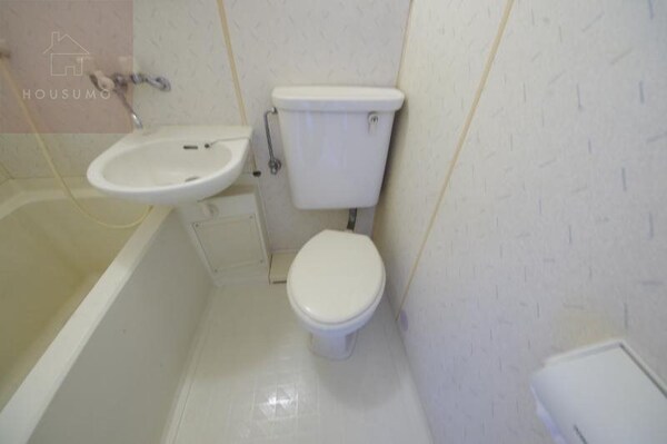 トイレ(トイレです)