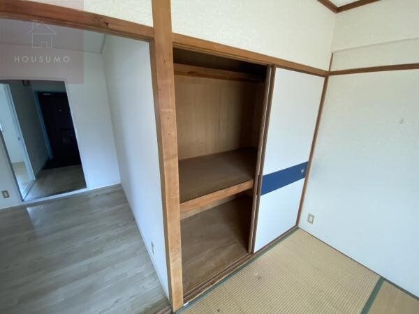 収納(たっぷりとした収納スペースです)
