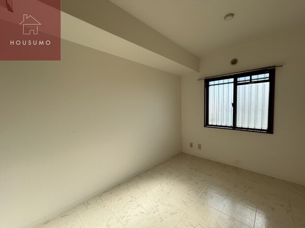 洋室(広々とした洋室です)