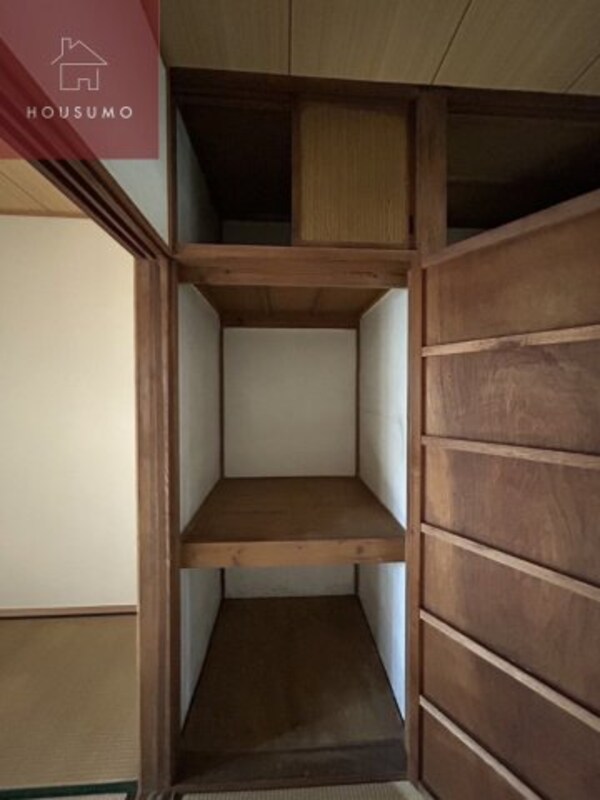 収納(便利な収納スペースです)