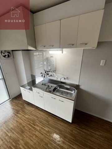 物件内観写真5　(使いやすいキッチンです)