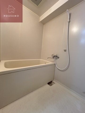 物件内観写真6　(落ち着いた空間のお風呂です)