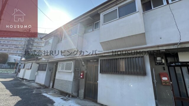 物件外観写真3　(外観もきれいです)