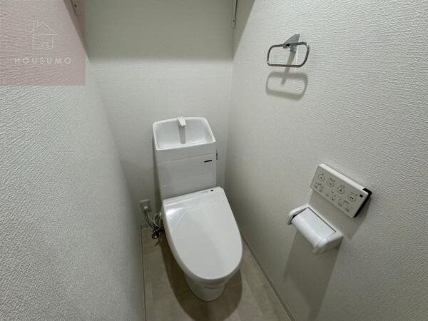 トイレ(清潔感のあるトイレです)