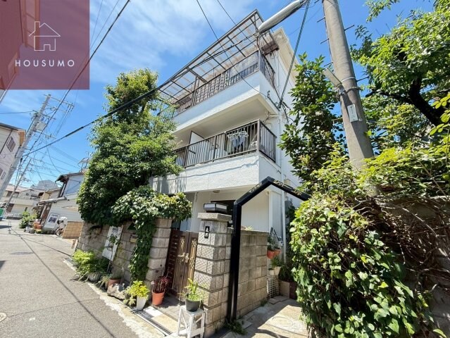 物件外観写真1　(外はこのようになっています)