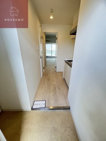 物件内観写真8　(きれいな玄関です)