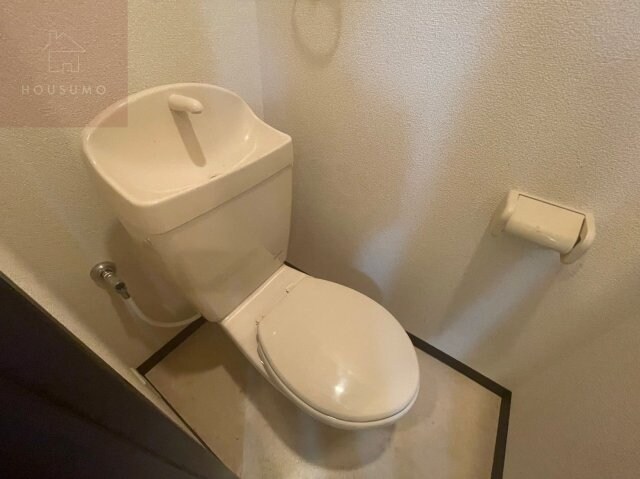物件内観写真8　(トイレもきれいです)