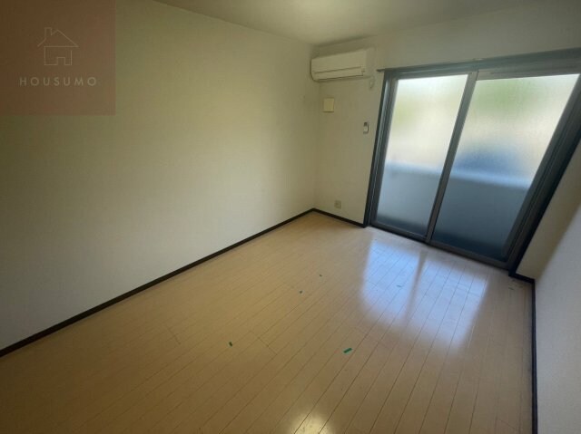 物件内観写真19　(使い勝手のいい寝室です)