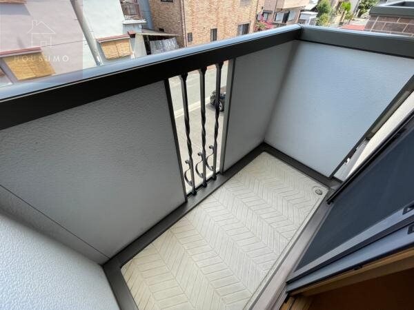 物件内観写真13　(バルコニー付きです)