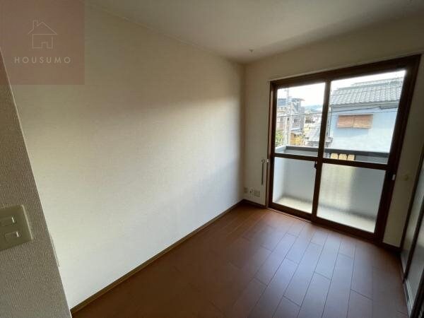 物件内観写真23　(使いやすい居間です)