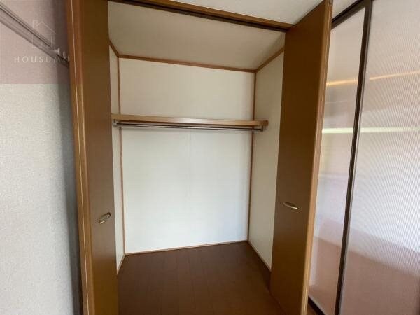 物件内観写真29　(たっぷりとした収納スペースです)