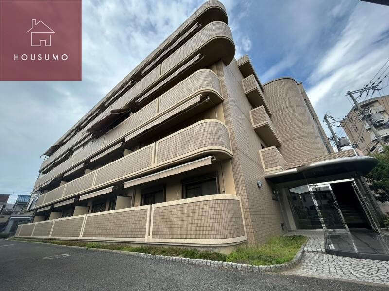 物件外観写真1　(建物外観を気になさる方へ、見た目の良い物件です)