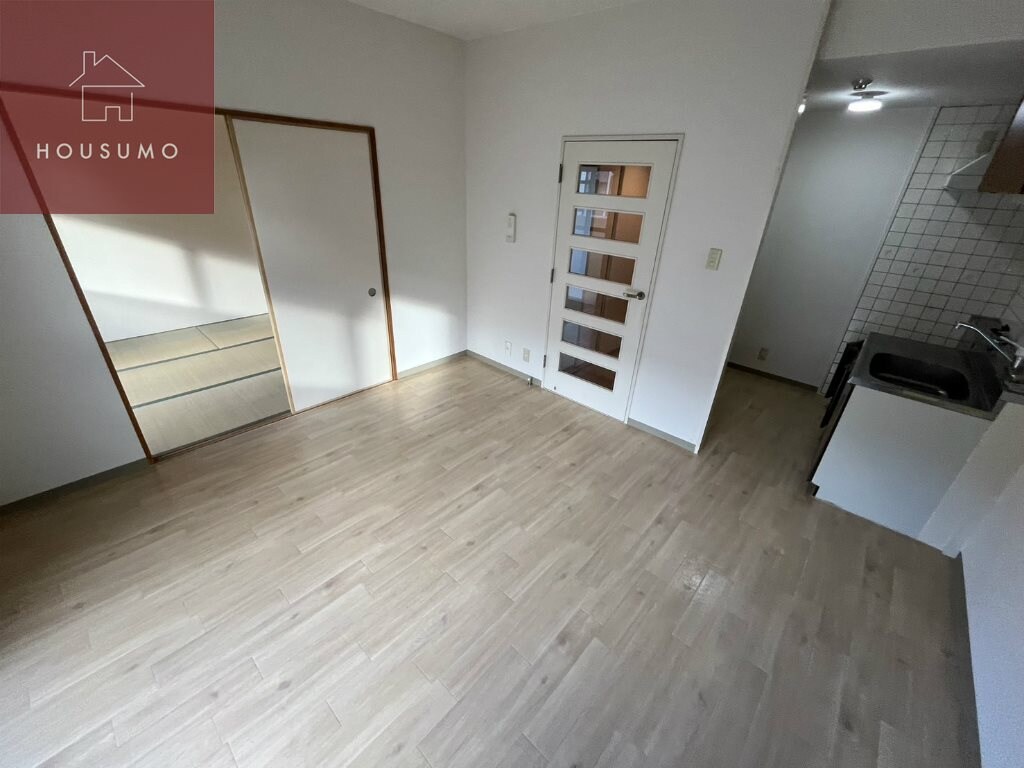 物件内観写真25　(リビングです)