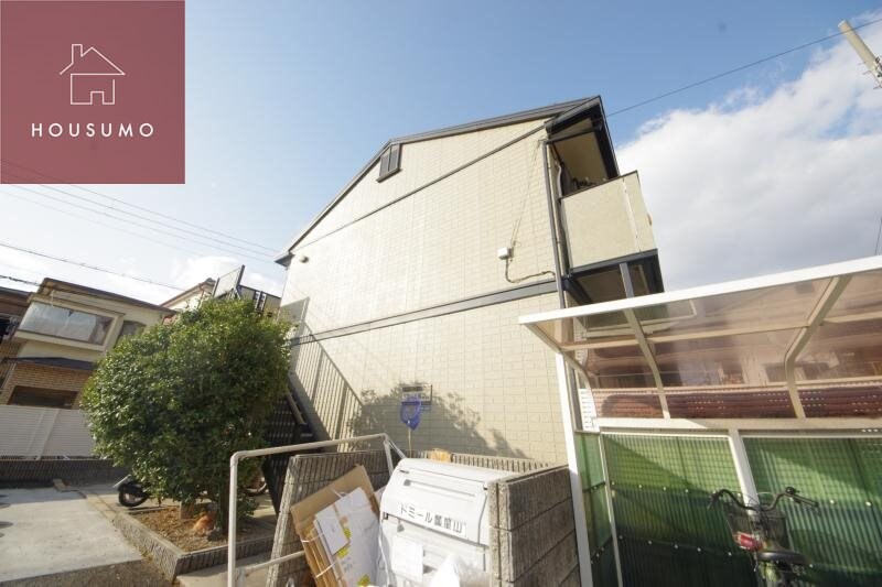 物件外観写真3　(外観もきれいです)