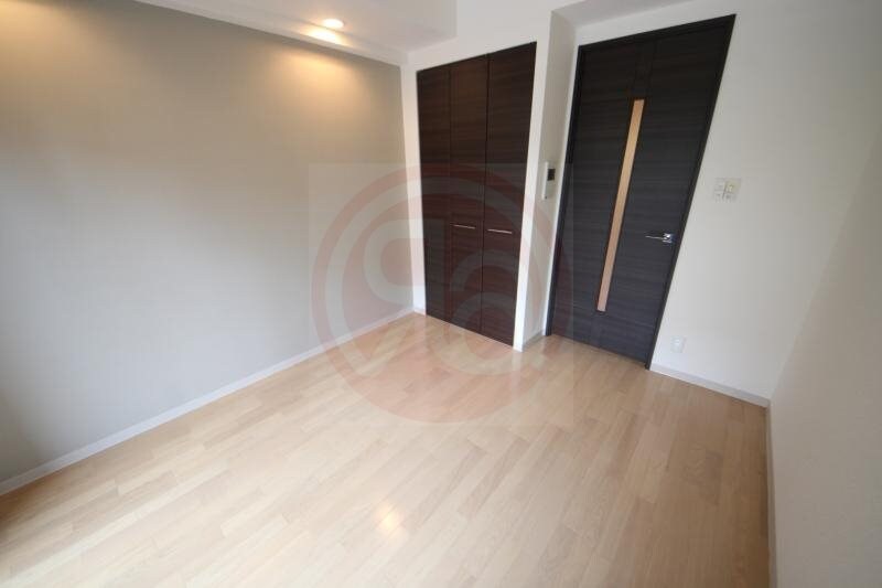 物件内観写真11　(きれいな洋室です)