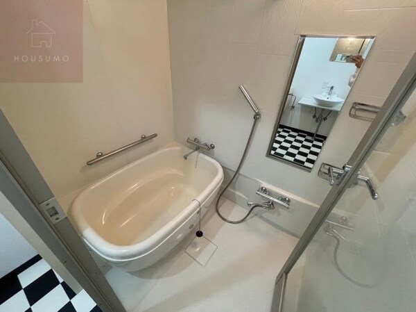 浴室(ゆったり過ごせるお風呂です)