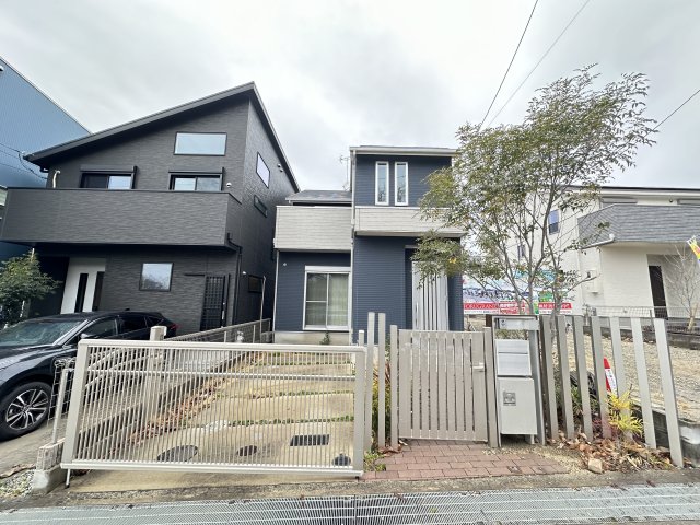緑地公園一戸建て