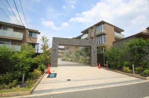 ガーデンパレス箕面 C棟外観写真