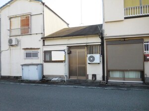 本町9丁目テナント外観写真