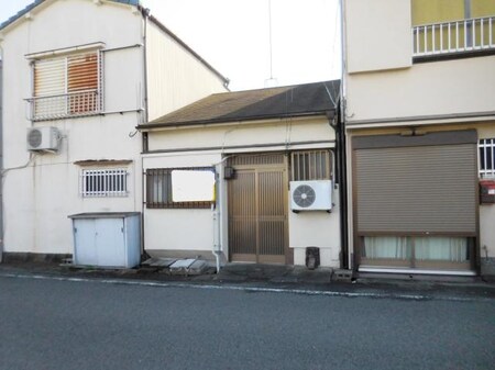 本町9丁目テナント外観写真
