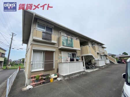 パラドール菰野外観写真