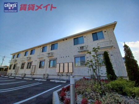 アビタシオン新高平外観写真