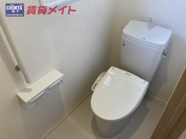 トイレ(別部屋のお写真です！！)