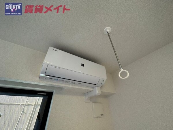 その他(同型、反転タイプの部屋写真です。)