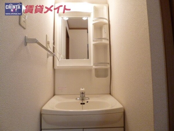 洗面設備(同タイプの部屋写真です。)