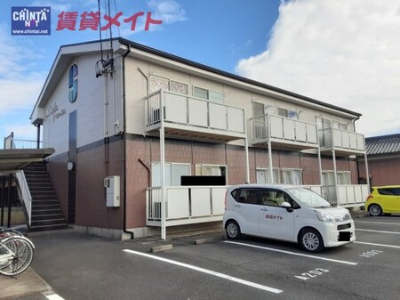 SurplusベルーガA外観写真