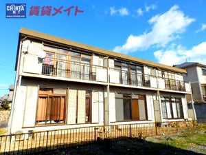 ボンボヤージ外観写真
