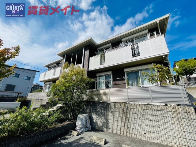 シャーメゾン陽だまりの丘　B棟