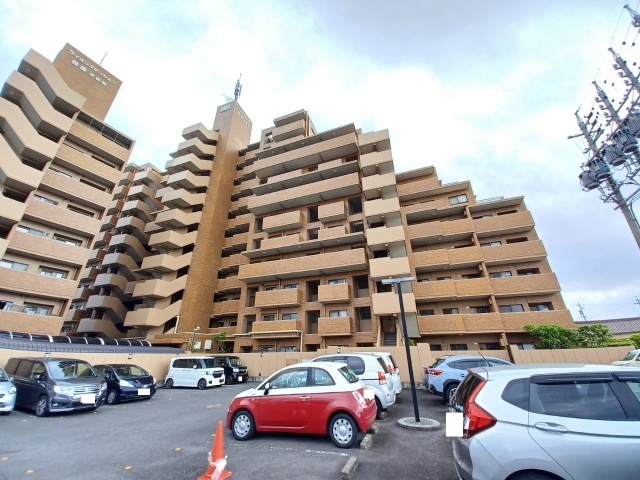 ライオンズマンション鈴鹿　壱番館　８０５号室
