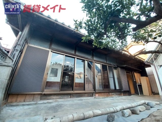 若松東離れ付き貸家