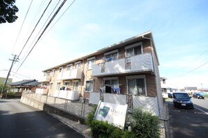 アザレア　A棟外観写真
